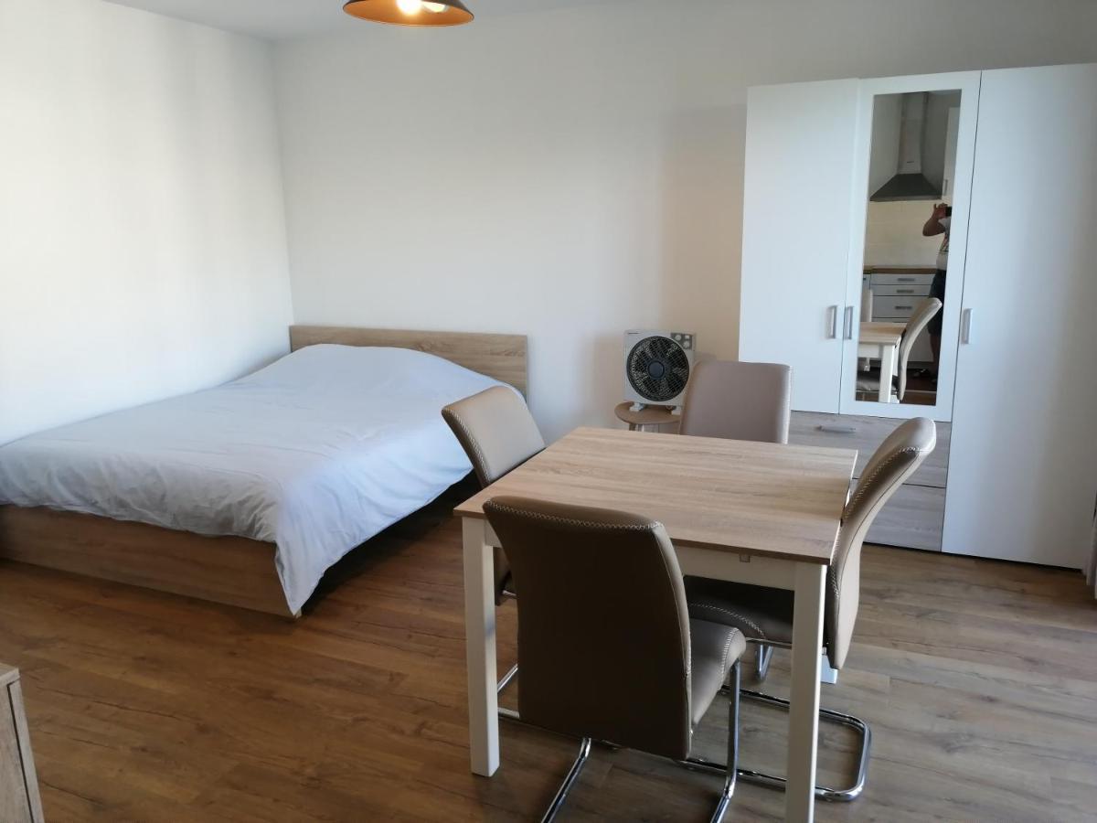 Ravissant Studio Proche De La Loire Orléans Exteriör bild